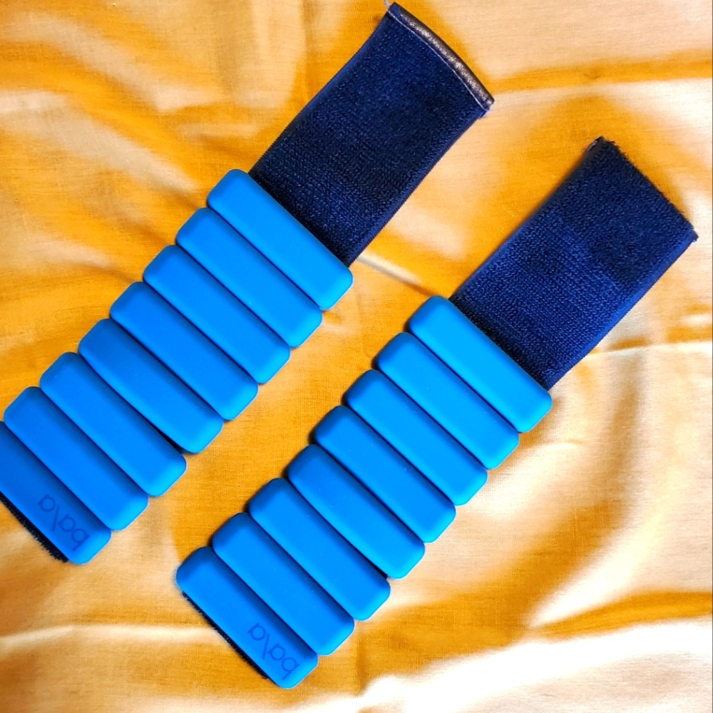 Bala Wrist Weights. blue. great condition.